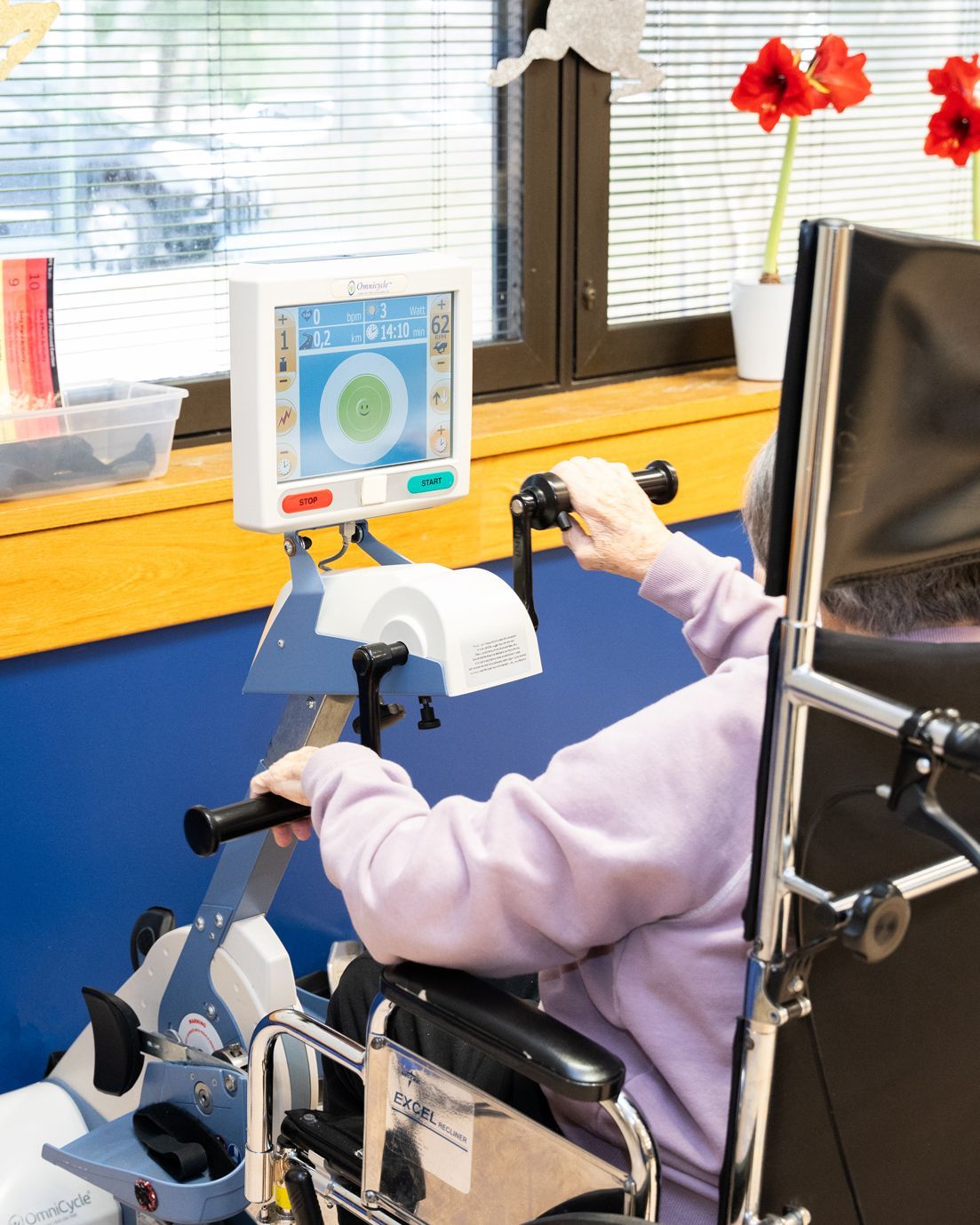 Resident using rehabilitation equipment at Loudoun Rehabilitation